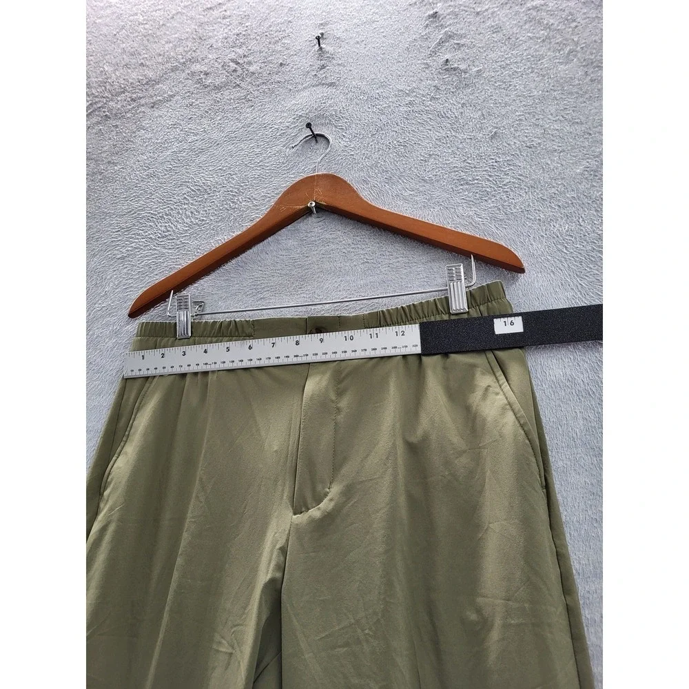 Banana Republic Men Activewear‎ Pants M Olive Green Jogger AIRSTRETCH NWT